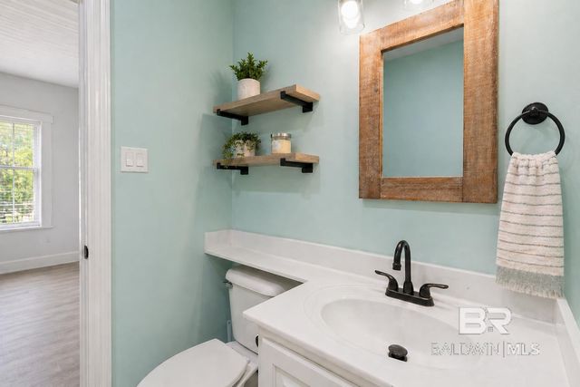 10233 Bayou Circle, Fairhope, AL 36532