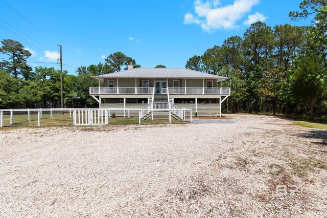 10233 Bayou Circle, Fairhope, AL 36532