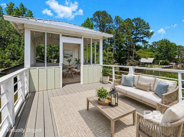 10233 Bayou Circle, Fairhope, AL 36532