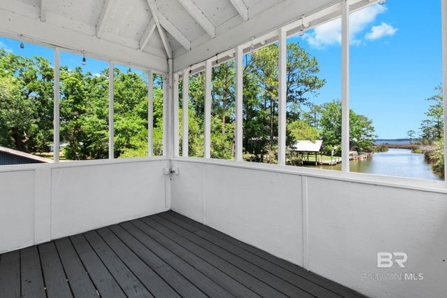 10233 Bayou Circle, Fairhope, AL 36532