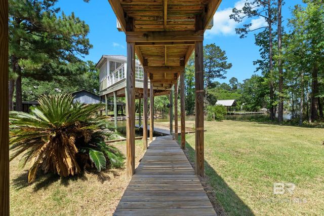 10233 Bayou Circle, Fairhope, AL 36532