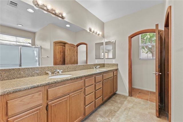 196 Four Seasons Boulevard, Hemet, CA 92545