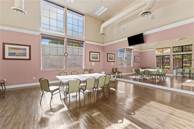 196 Four Seasons Boulevard, Hemet, CA 92545