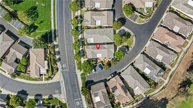 196 Four Seasons Boulevard, Hemet, CA 92545