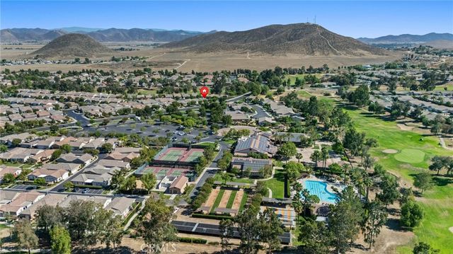196 Four Seasons Boulevard, Hemet, CA 92545