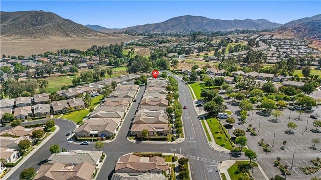 196 Four Seasons Boulevard, Hemet, CA 92545