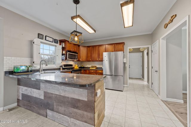 106 Lafitte Drive, Hubert, NC 28539