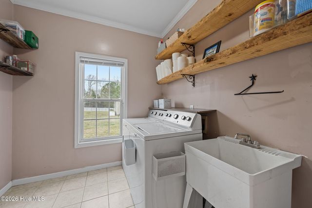 106 Lafitte Drive, Hubert, NC 28539