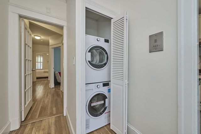 233 Freeman 4, Brookline, MA 02446