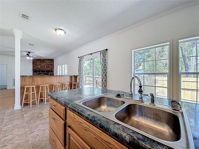 28477 SENTINEL STREET, Nobleton, FL 34661