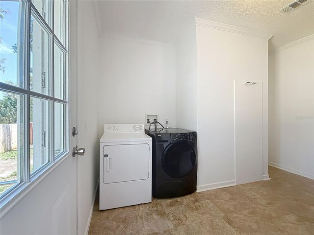 28477 SENTINEL STREET, Nobleton, FL 34661