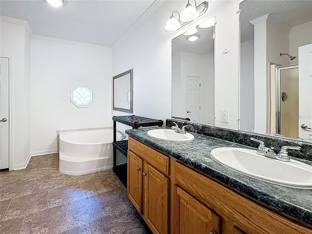 28477 SENTINEL STREET, Nobleton, FL 34661