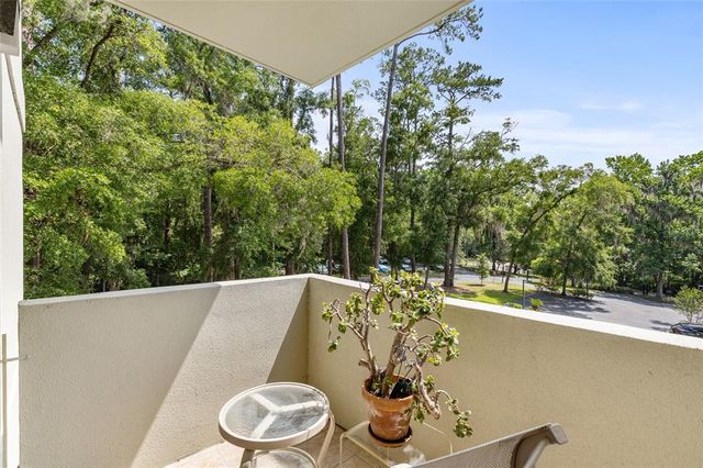 1719 NW 23RD AVENUE 3E, Gainesville, FL 32605