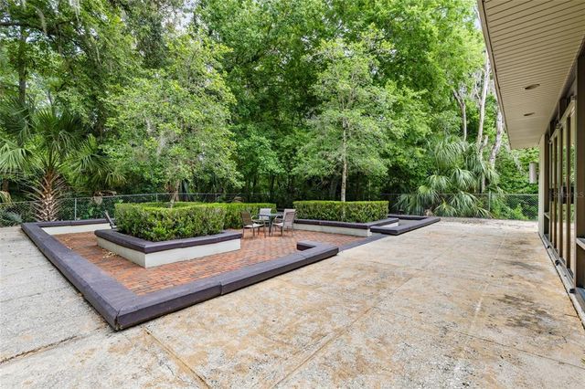 1719 NW 23RD AVENUE 3E, Gainesville, FL 32605