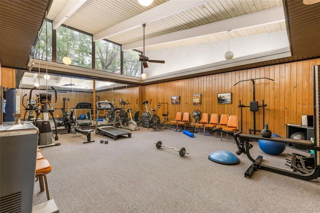 1719 NW 23RD AVENUE 3E, Gainesville, FL 32605