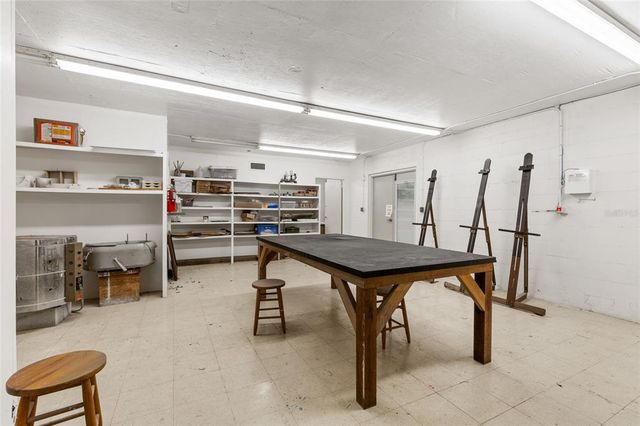 1719 NW 23RD AVENUE 3E, Gainesville, FL 32605