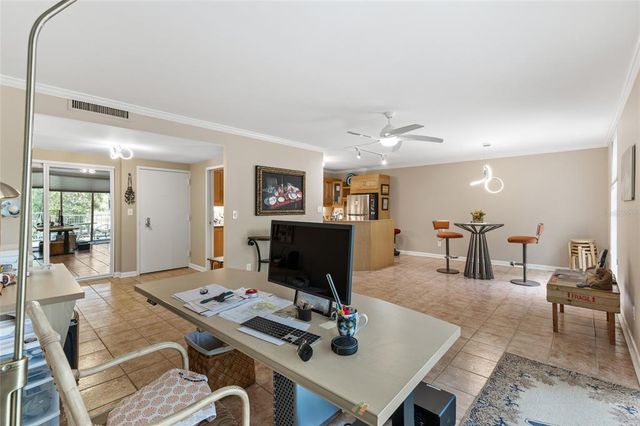 1719 NW 23RD AVENUE 3E, Gainesville, FL 32605