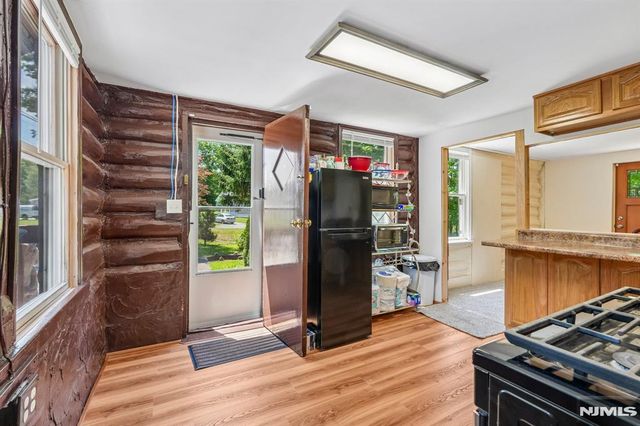 52 North Road, Wayne, NJ 07470