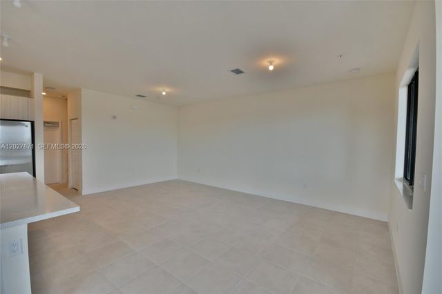 4700 NW 84th Avenue 18, Doral, FL 33166