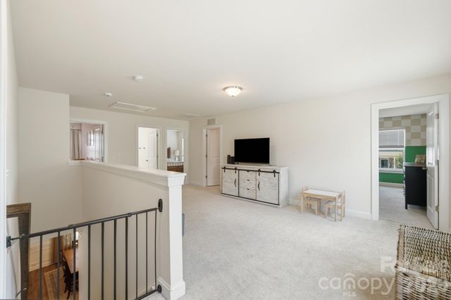 4492 Falls Lake Drive SW, Concord, NC 28025