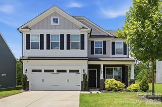 4492 Falls Lake Drive SW, Concord, NC 28025