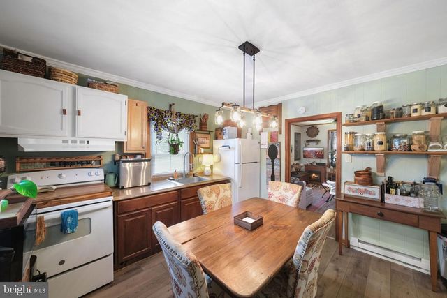 1253 MULBERRY RD, Farnham, VA 22460