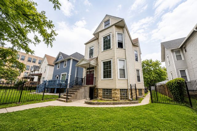 321 N Long Avenue, Chicago, IL 60644