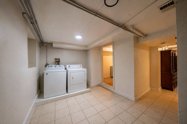 321 N Long Avenue, Chicago, IL 60644