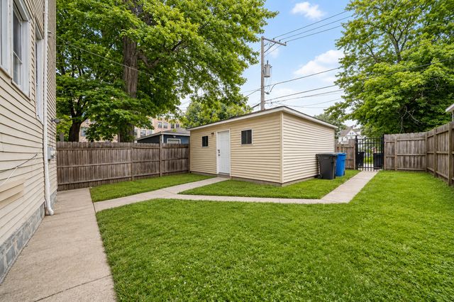 321 N Long Avenue, Chicago, IL 60644