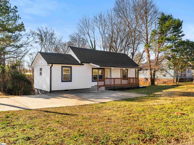 320 Carney Street, Drayton, SC 29333