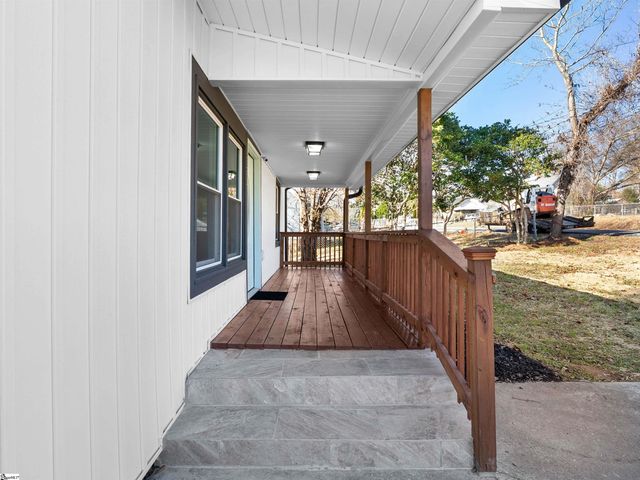 320 Carney Street, Drayton, SC 29333