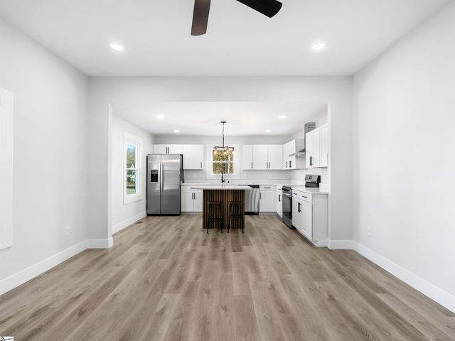 320 Carney Street, Drayton, SC 29333