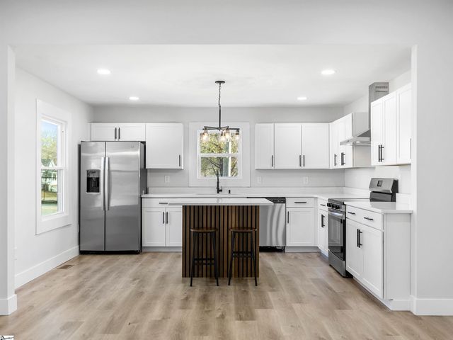 320 Carney Street, Drayton, SC 29333