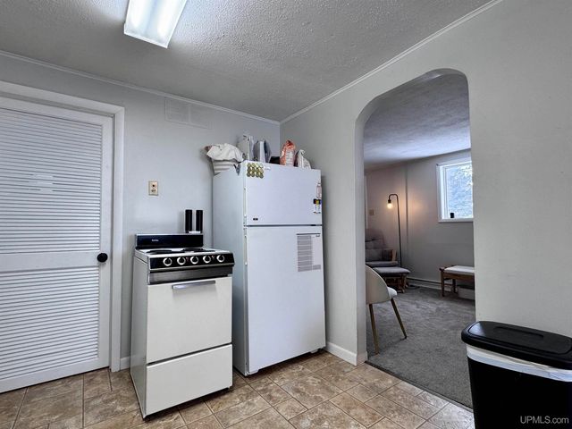 1001 Prospect Street, Hancock, MI 49930