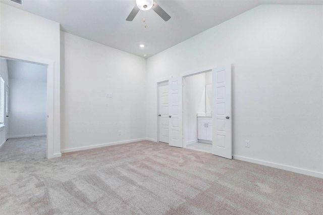 6475 Escondido Drive, Rosharon, TX 77583
