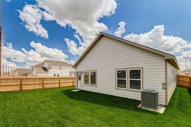 6475 Escondido Drive, Rosharon, TX 77583