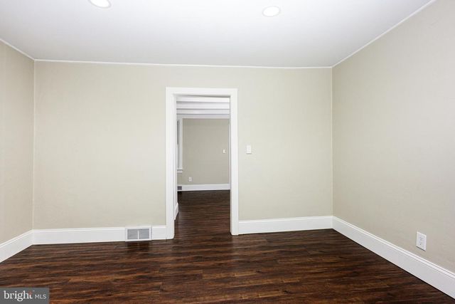 93 PENNSYLVANIA AVE, Coatesville, PA 19320