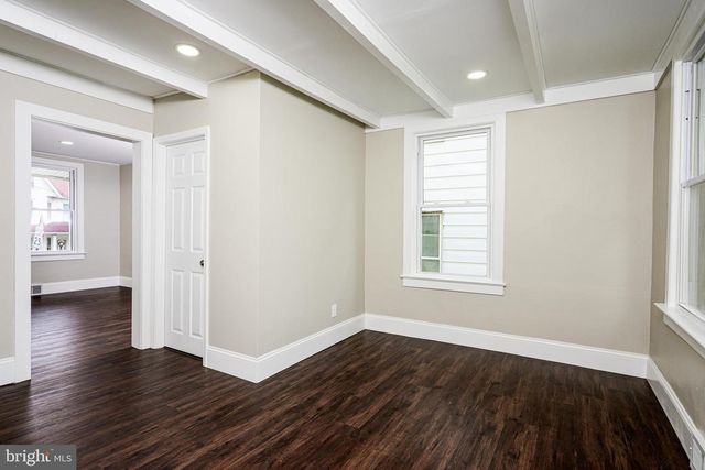 93 PENNSYLVANIA AVE, Coatesville, PA 19320