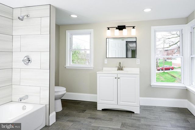 93 PENNSYLVANIA AVE, Coatesville, PA 19320