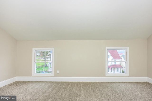 93 PENNSYLVANIA AVE, Coatesville, PA 19320