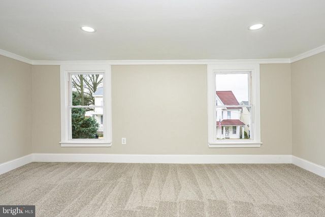 93 PENNSYLVANIA AVE, Coatesville, PA 19320