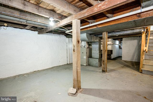 93 PENNSYLVANIA AVE, Coatesville, PA 19320