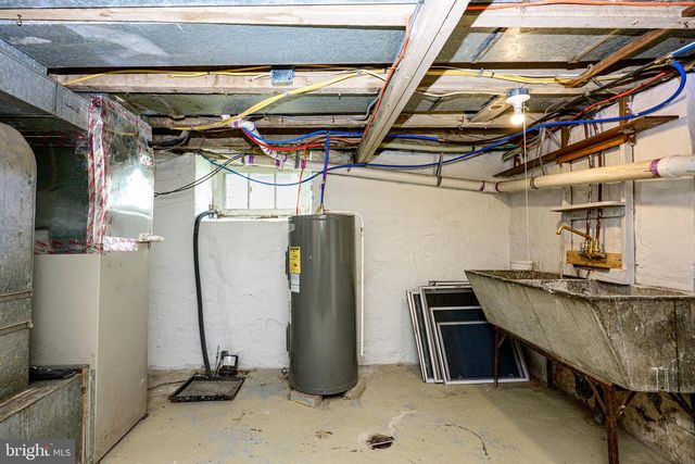 93 PENNSYLVANIA AVE, Coatesville, PA 19320