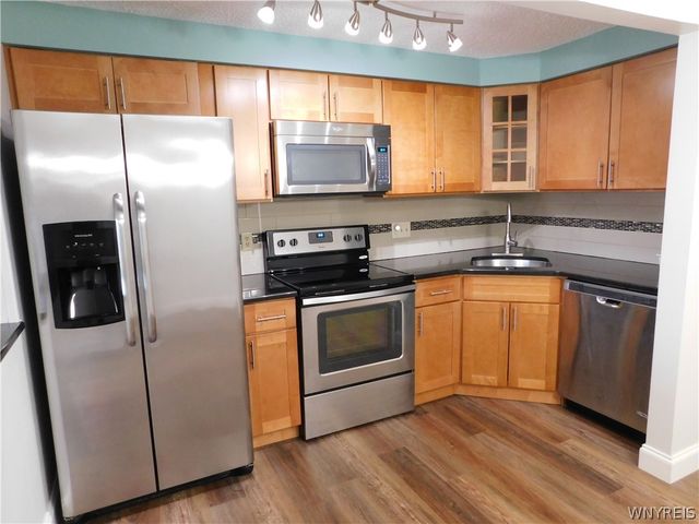 50A Foxberry, Amherst, NY 14068