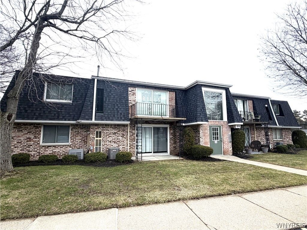 50A Foxberry, Amherst, NY 14068