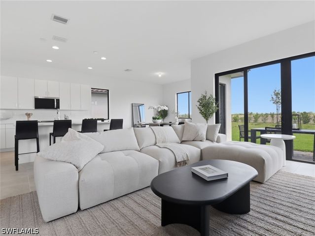 5551 CASSIDY LN, Ave Maria, FL 34142