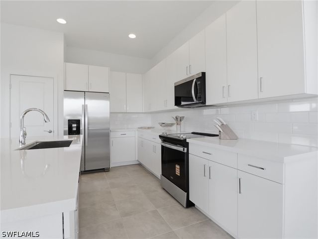 5551 CASSIDY LN, Ave Maria, FL 34142