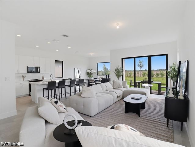 5551 CASSIDY LN, Ave Maria, FL 34142