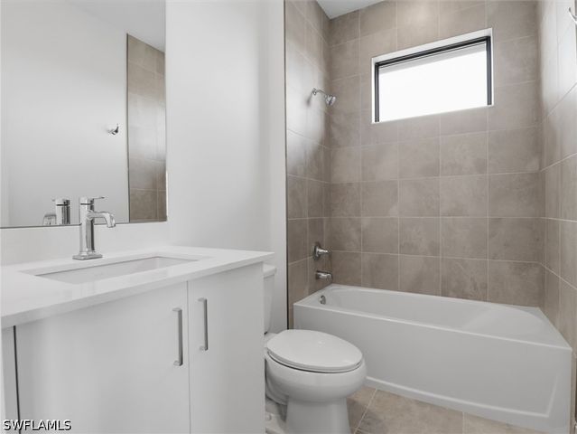 5551 CASSIDY LN, Ave Maria, FL 34142