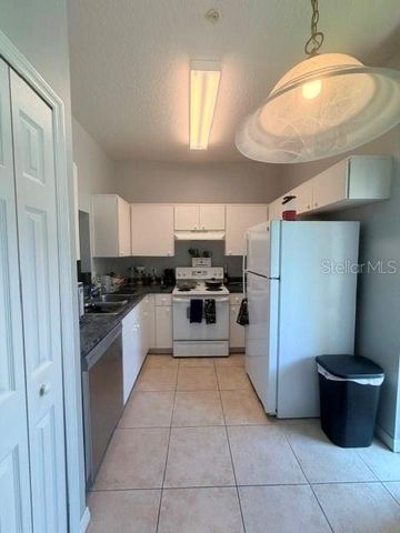6013 SCOTCHWOOD GLEN 17, Orlando, FL 32822
